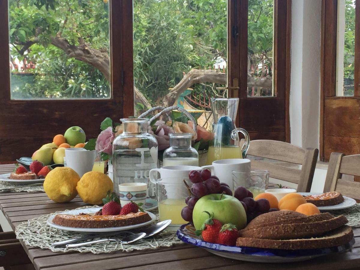 Casa Vacanze Astori トラビーア エクステリア 写真